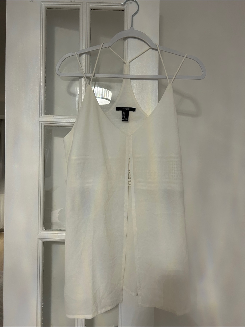 Forever 21 White V-Neck Spaghetti Strap Camisole